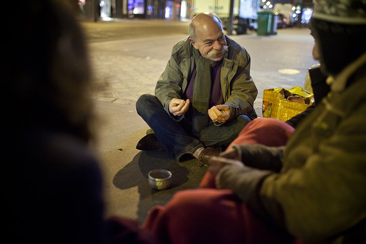 Sans abri : "Une soirée et une nuit (presque) ordinaires"