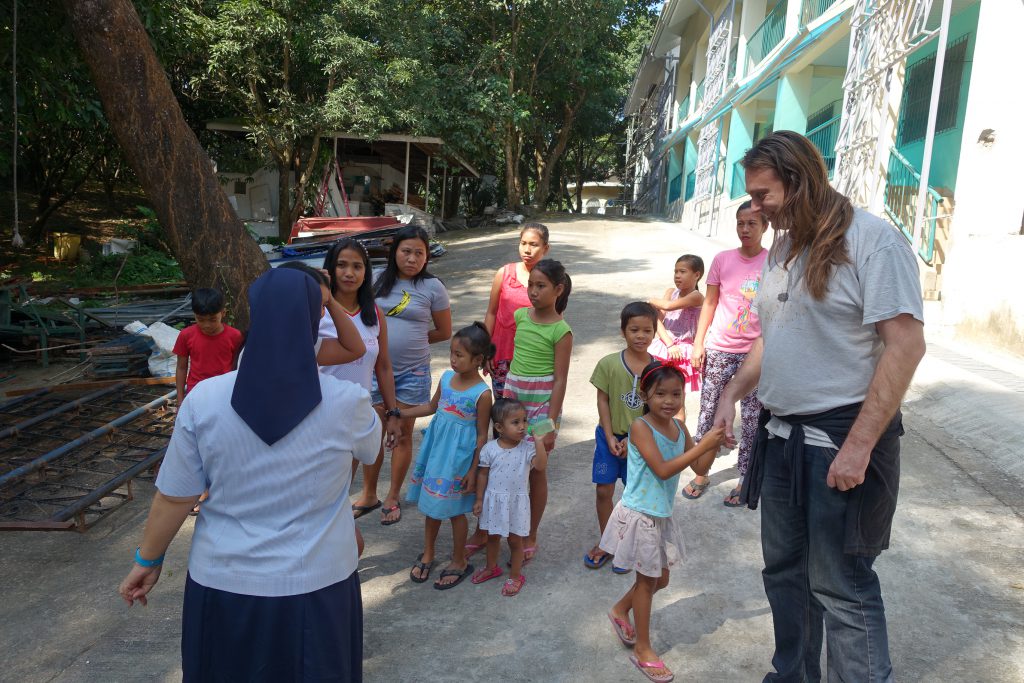 [Vos dons en action] Voyage de terrain aux Philippines, la Fondation Caritas au plus près des projets