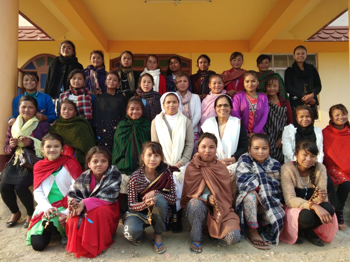 Inde, projet éducatif pour un internat de cent fillettes au Nord-Est