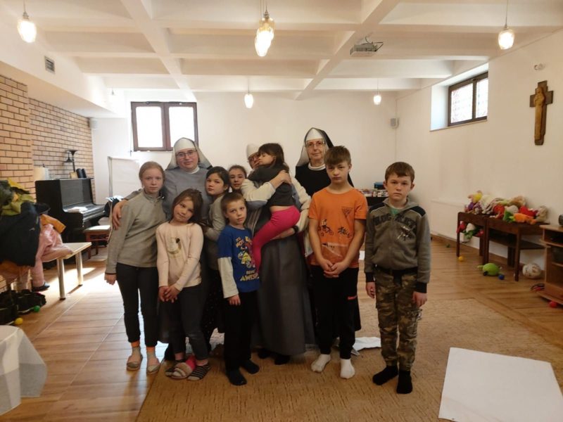 Appel aux dons exceptionnels pour les réfugiés ukrainiens en lien avec les communautés de Zythomyr et de Lviv (Solonka)